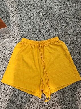 SHEIN Bright Yellow Drawstring Casual Shorts